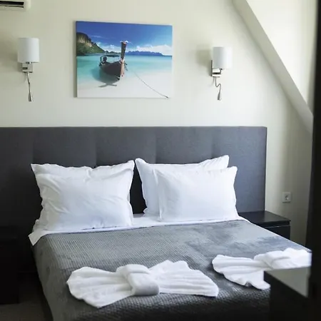 Family Stiva Ξενοδοχείο 3*