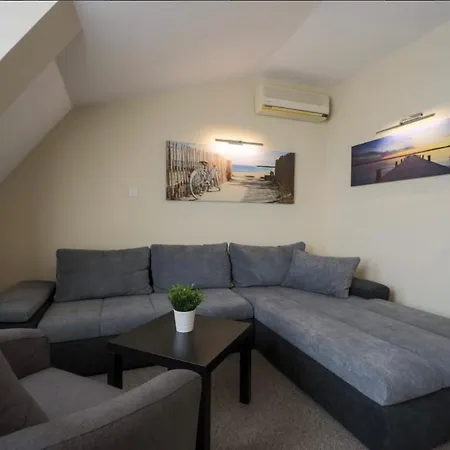 Ξενοδοχείο Family Stiva 3*