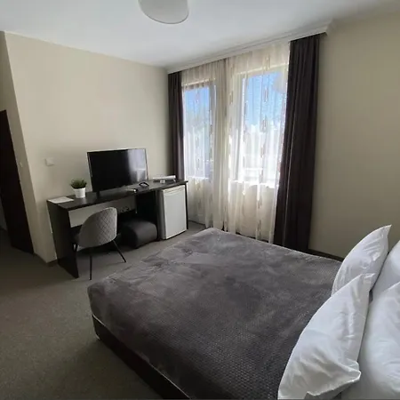 Family Stiva Golden Sands