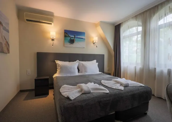 Hotel Family Stiva 3*